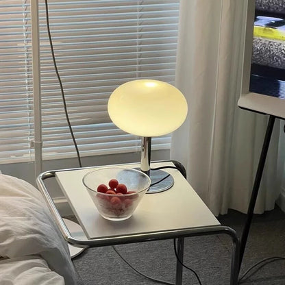 Lampa Stołowa z Szkła i Metalu